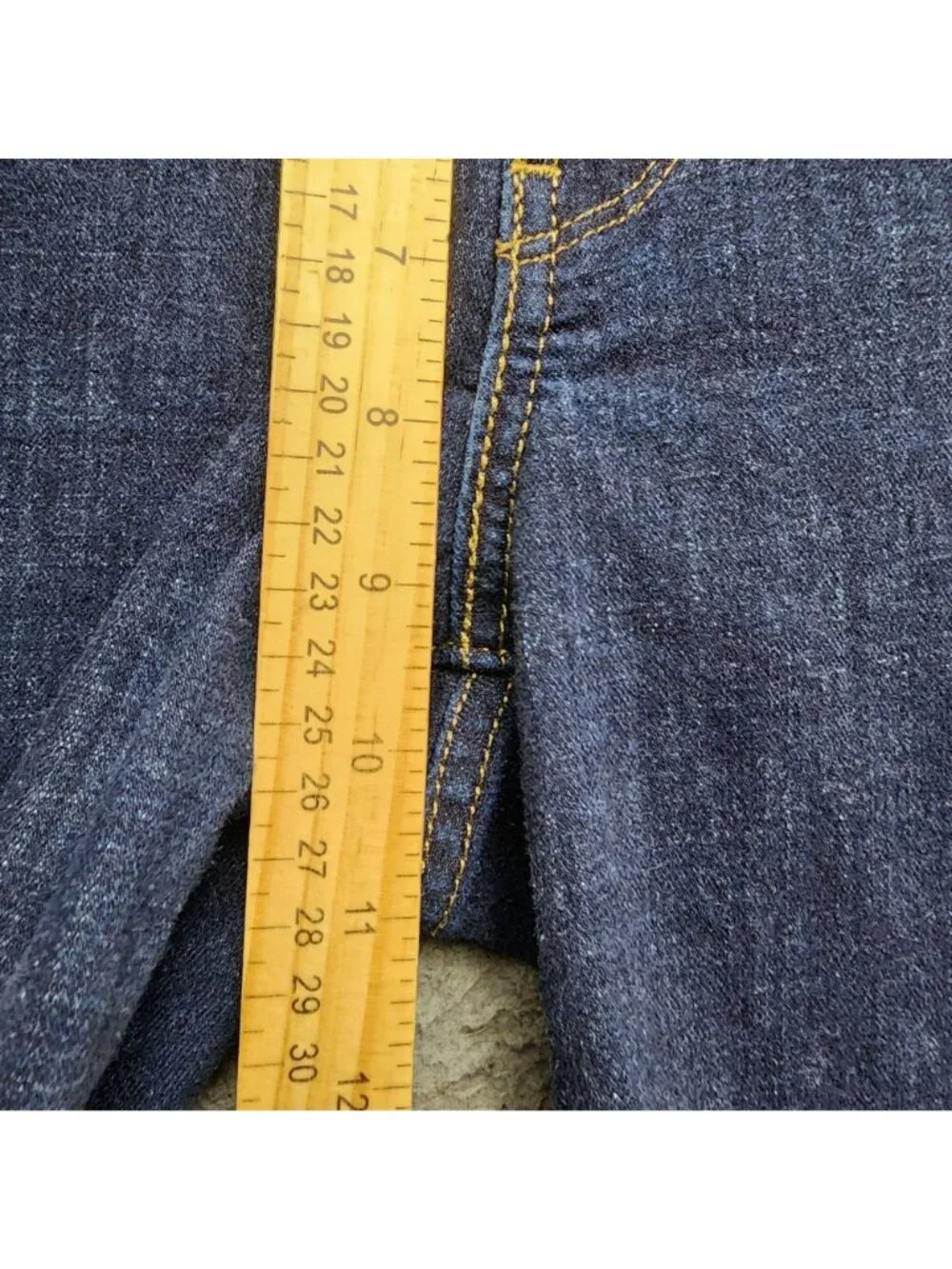 Levis Shorts Womens 30 Blue Classic Bermuda Stretch Denim Shorts Jorts